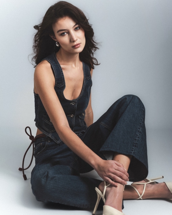 Agenzia Modelle Brescia &bull; ALESSIA AC &bull; Fotomodella Influencer, WOMEN, Fotomodella Legs / Hand, Fotomodella Di Colore, Fotomodella Over 30