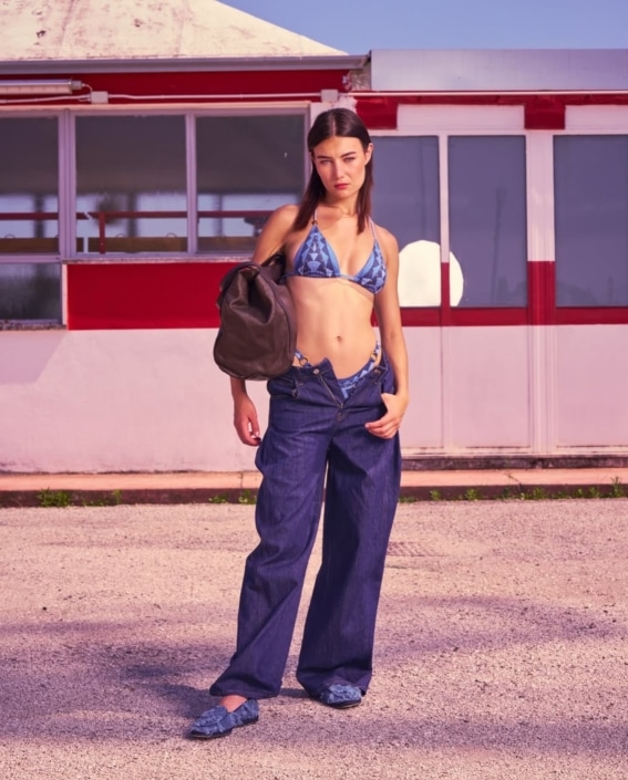 Agenzia Modelle Brescia &bull; ALESSIA AC &bull; Fotomodella Influencer, WOMEN, Fotomodella Legs / Hand, Fotomodella Di Colore, Fotomodella Over 30