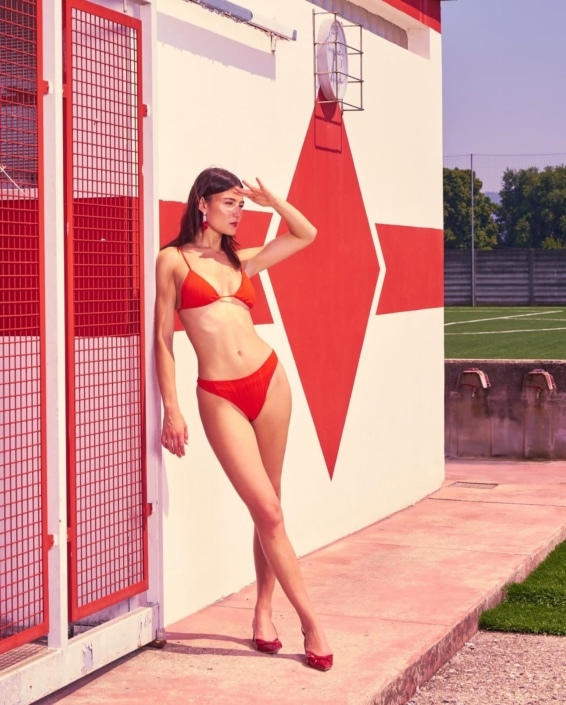 Agenzia Modelle Brescia &bull; ALESSIA AC &bull; Fotomodella Influencer, WOMEN, Fotomodella Legs / Hand, Fotomodella Di Colore, Fotomodella Over 30