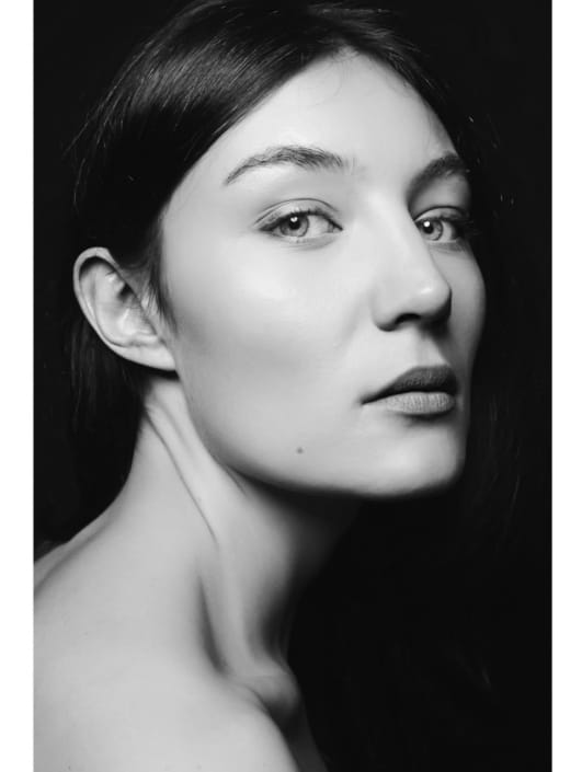 Agenzia Modelle Brescia &bull; ALESSIA AC &bull; Fotomodella Influencer, WOMEN, Fotomodella Legs / Hand, Fotomodella Di Colore, Fotomodella Over 30