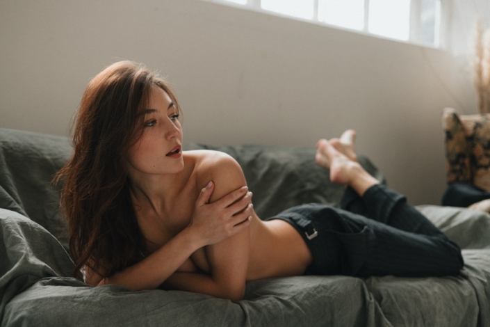 Agenzia Modelle Brescia &bull; ALESSIA AC &bull; Fotomodella Influencer, WOMEN, Fotomodella Legs / Hand, Fotomodella Di Colore, Fotomodella Over 30