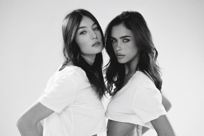 Agenzia Modelle Brescia &bull; ALESSIA AC &bull; Fotomodella Influencer, WOMEN, Fotomodella Legs / Hand, Fotomodella Di Colore, Fotomodella Over 30